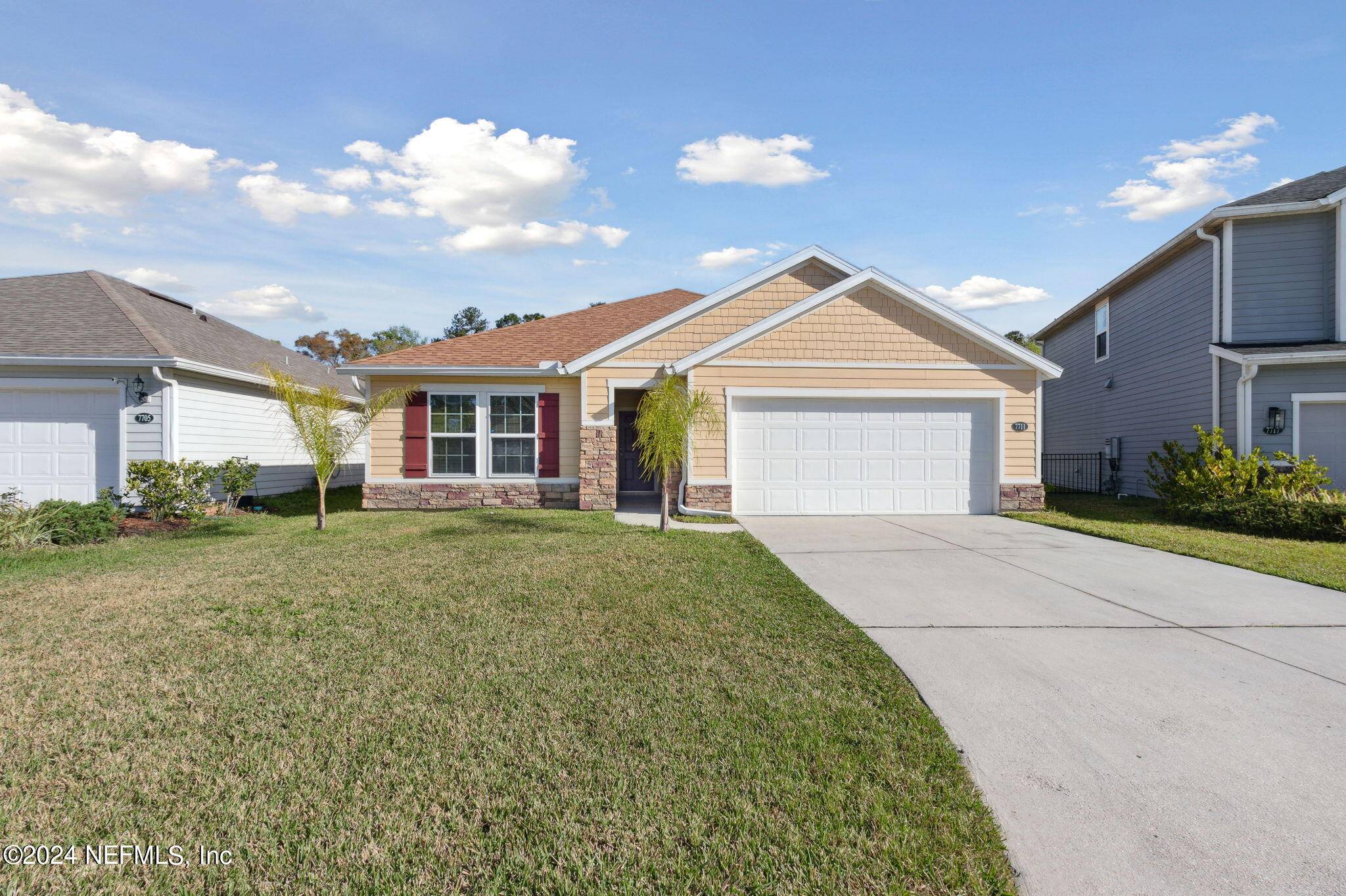 7711 SUNNYDALE LN, Jacksonville, FL 32256