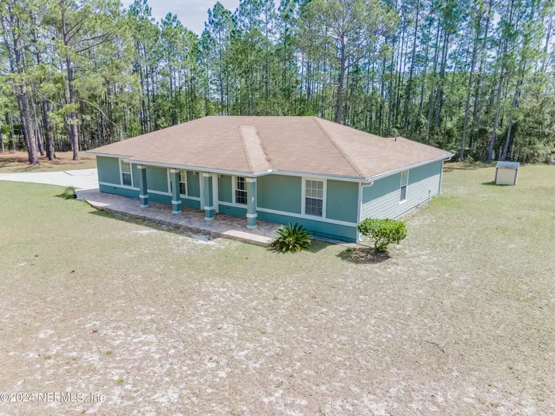 4590 SADDLEHORN TRL, Middleburg, FL 32068