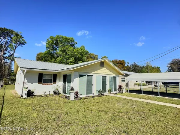 1918 LOCUST AVE,  Palatka,  FL 32177