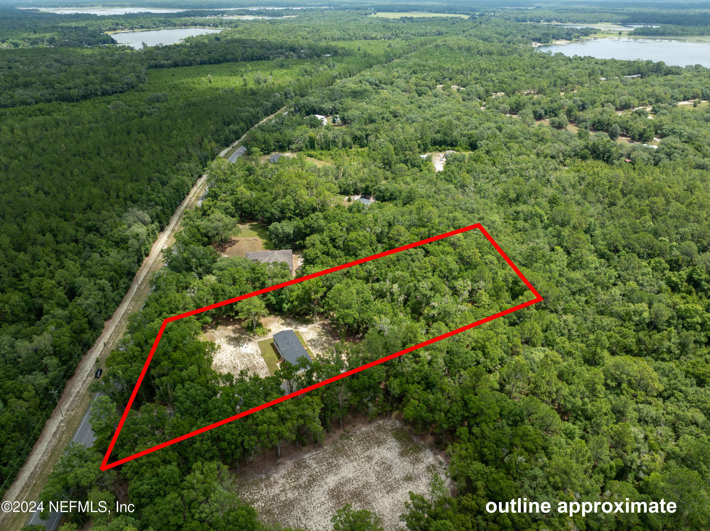 Melrose, FL 32666,592 COUNTY RD 219