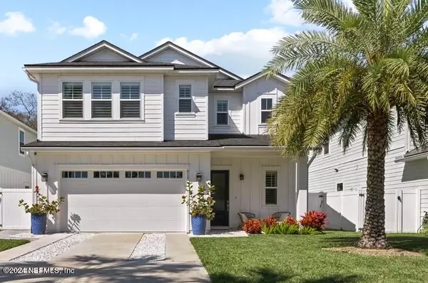 815 15TH AVE S, Jacksonville Beach, FL 32250