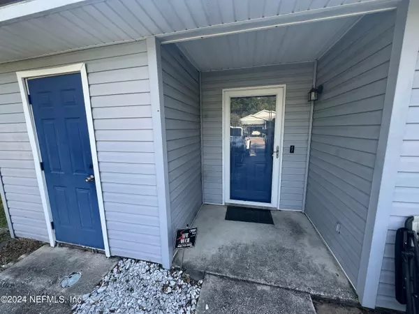 Atlantic Beach, FL 32233,1221 JASMINE ST