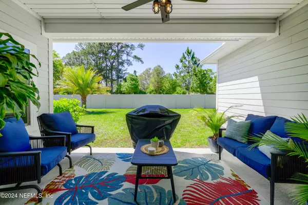 372 WILLOW LAKE DR, St Augustine, FL 32092