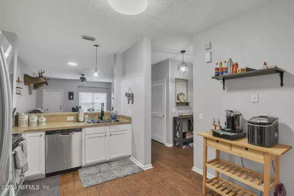 St. Johns, FL 32259,712 MIDDLE BRANCH WAY