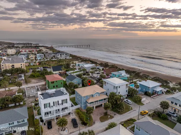 St Augustine Beach, FL 32080,6 12TH ST