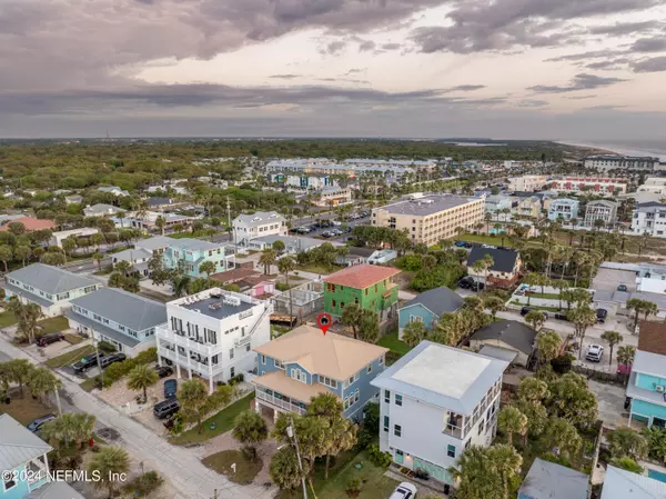 St Augustine Beach, FL 32080,6 12TH ST