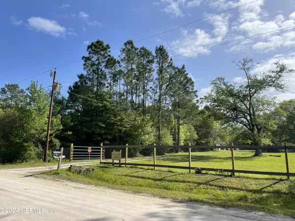 Lawtey, FL 32058,20069 NE 20TH LN