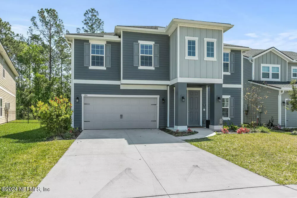 Orange Park, FL 32073,684 SYCAMORE WAY
