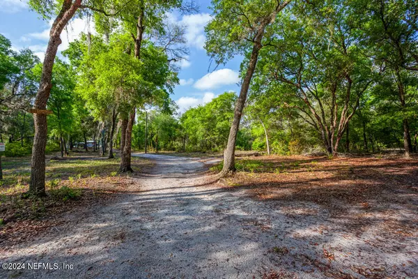 Melrose, FL 32666,111 SERENA CIR