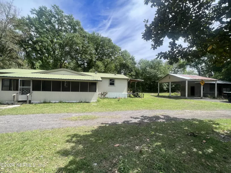 18649 COUNTY ROAD 127, Glen St. Mary, FL 32040