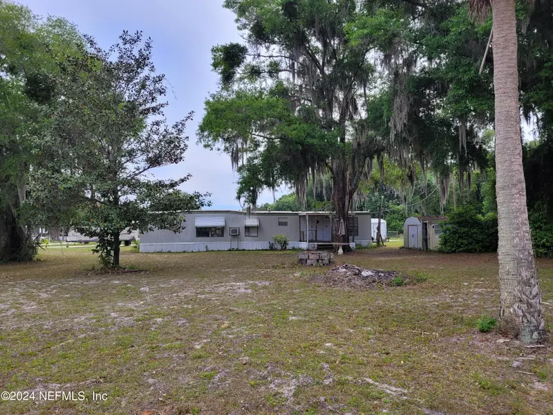 115 CRESTBREEZE MNR, Crescent City, FL 32112