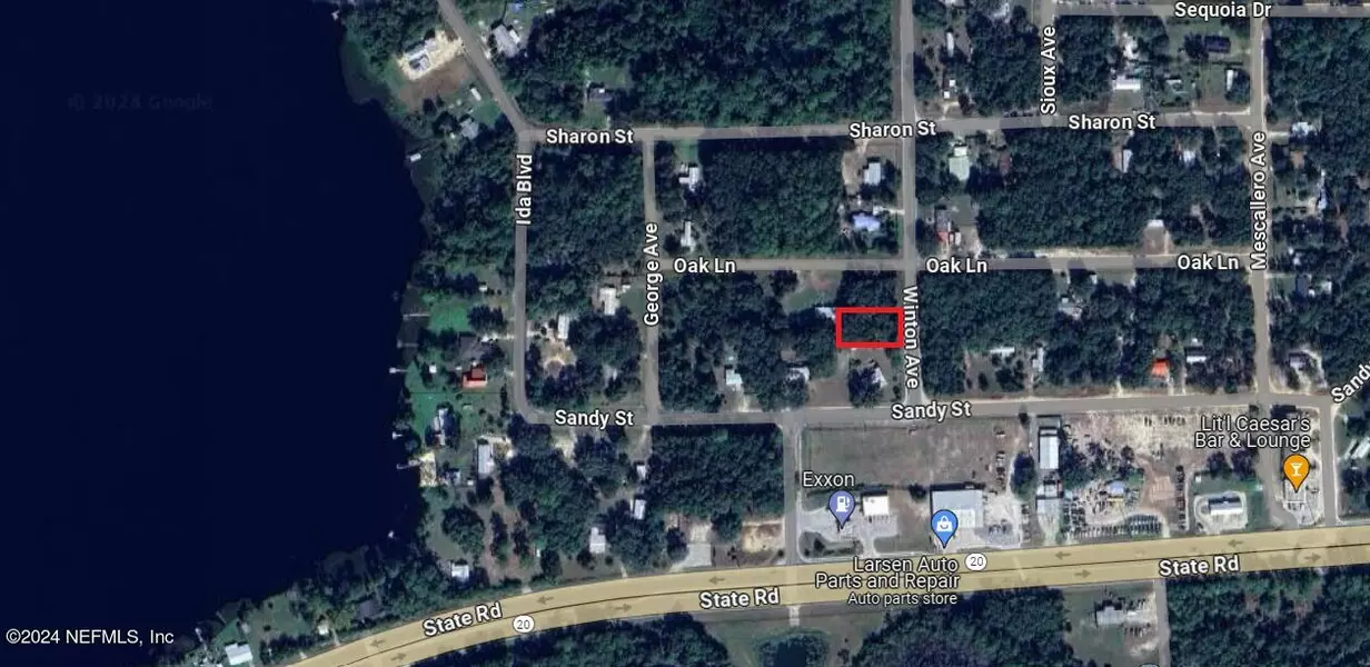 000 WINTON AVE, Interlachen, FL 32148