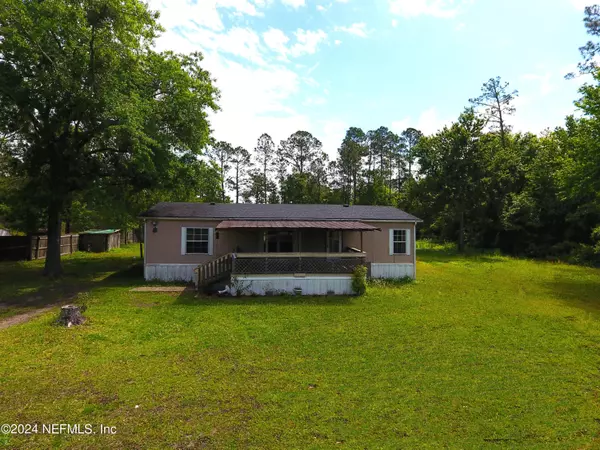 84 N MIMOSA AVE, Middleburg, FL 32068