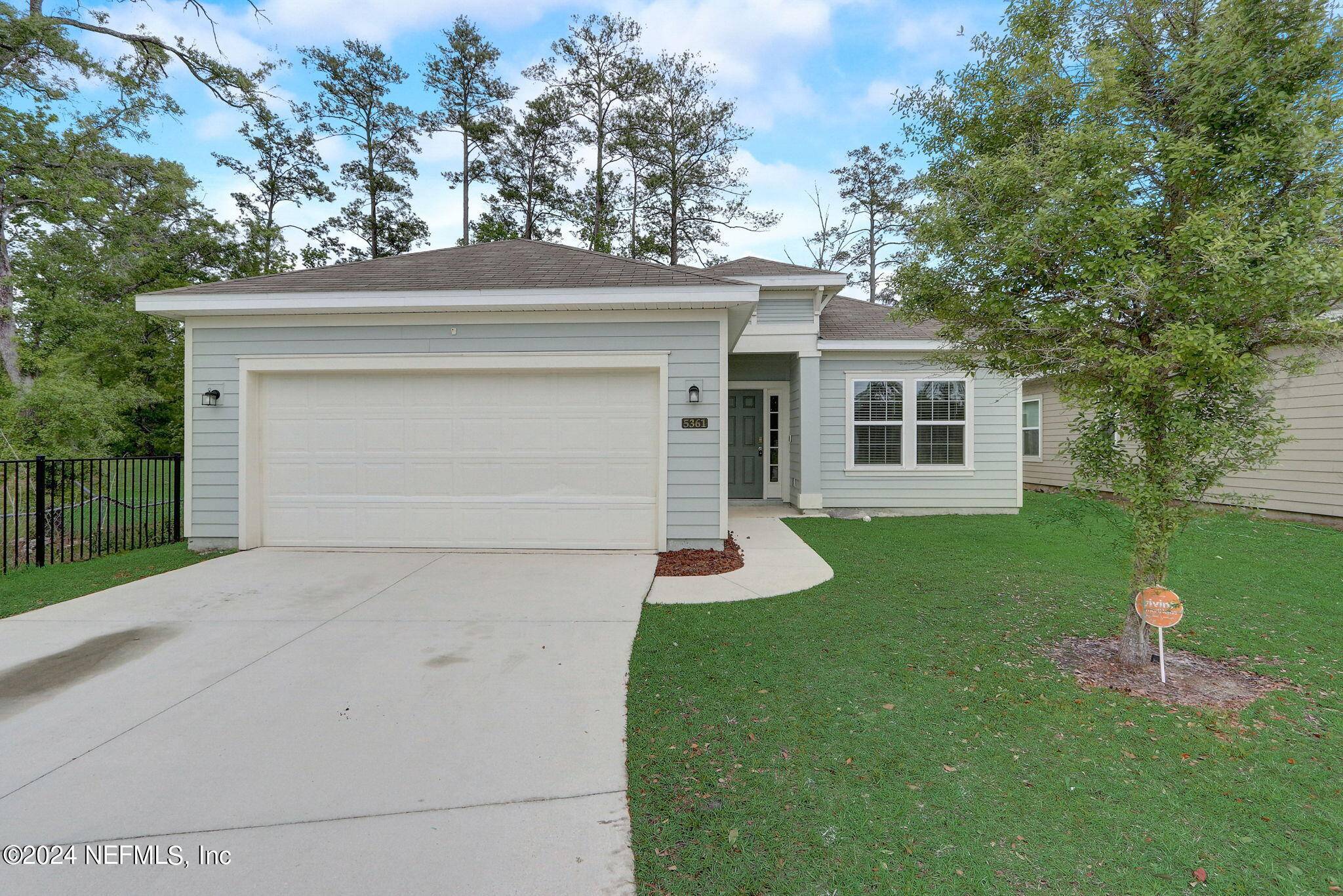 5361 PRESTON BENTLEY DR, Jacksonville, FL 32218