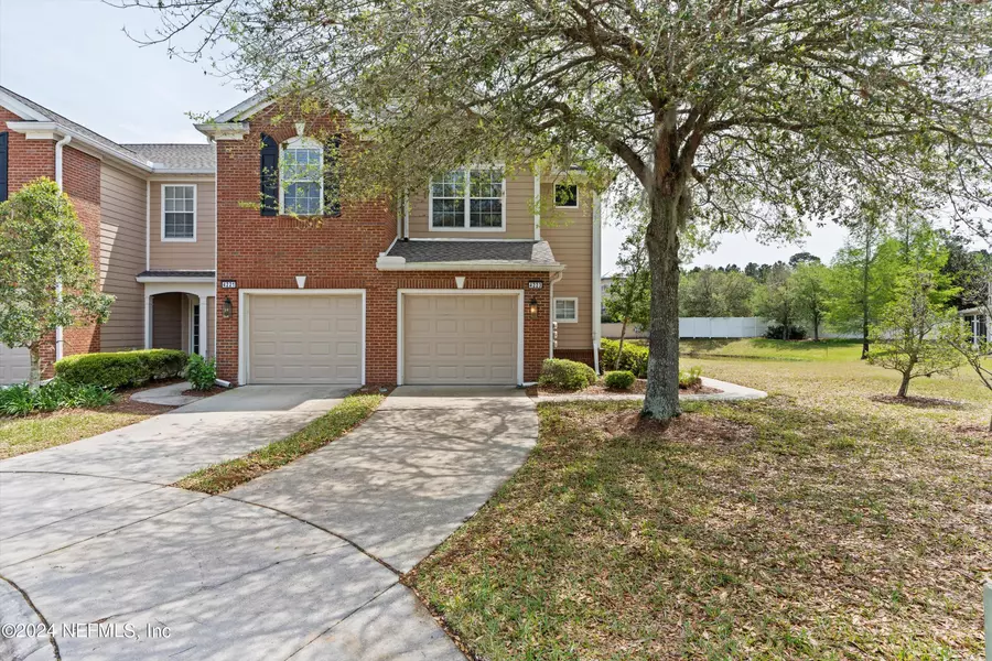 4223 MARBLEWOOD LN, Jacksonville, FL 32216