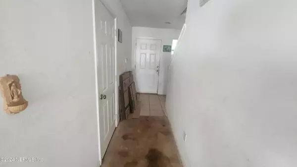 Jacksonville, FL 32244,5902 BRICE CT