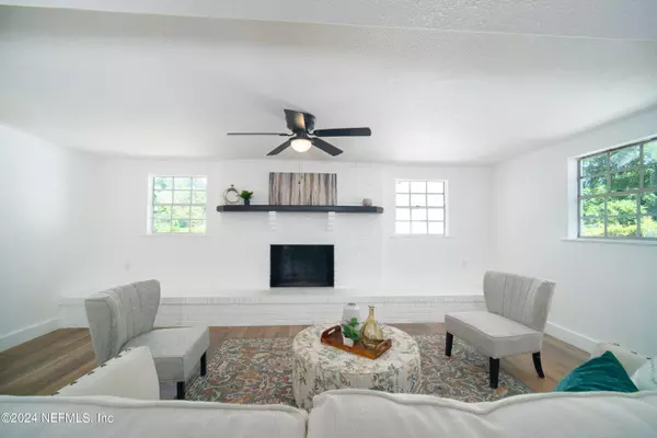 4767 SOUTHLAND DR, Jacksonville, FL 32207