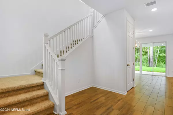 Jacksonville, FL 32220,886 CEDAR SLOUGH DR