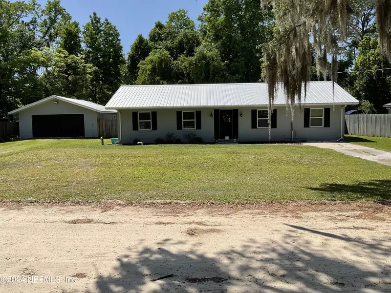 107 CHEFFEY RD, Palatka, FL 32177