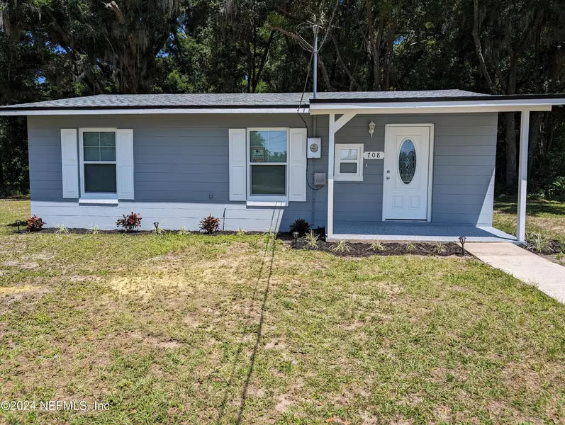 708 GROVE AVE, Crescent City, FL 32112