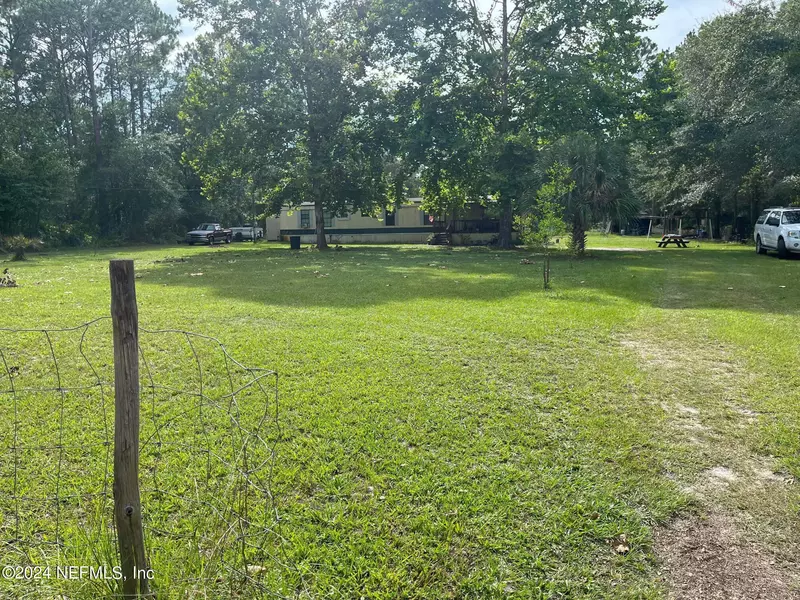 2240 MALUKE LN, Middleburg, FL 32068