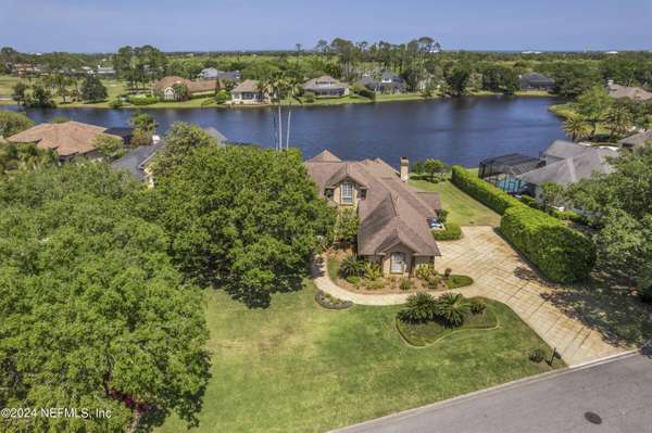 352 S NINE DR, Ponte Vedra Beach, FL 32082