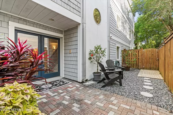 Atlantic Beach, FL 32233,334 2ND ST