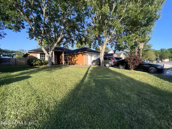 Orange Park, FL 32065,2704 SECRET HARBOR DR