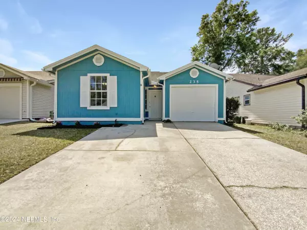 235 AQUARIUS CIR W, Jacksonville, FL 32216