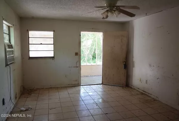 Baldwin, FL 32234,904 BURNEY LN