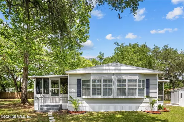 126 FISHERMANS COVE PARADISE RD, Crescent City, FL 32112