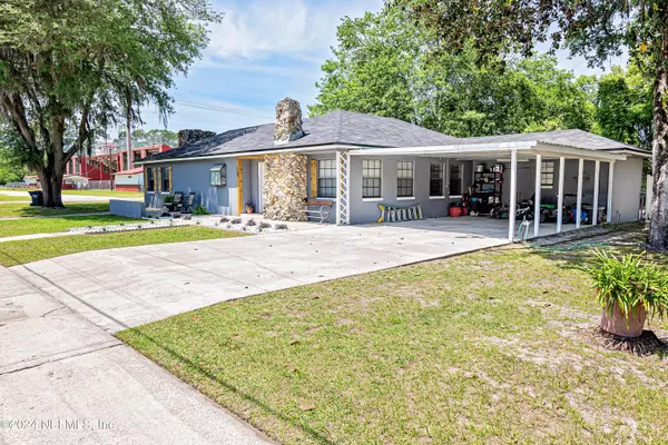 Macclenny, FL 32063,169 W SHUEY AVE