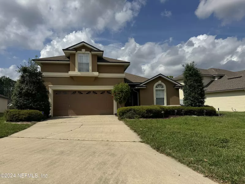 3611 LIVE OAK HOLLOW DR, Orange Park, FL 32065