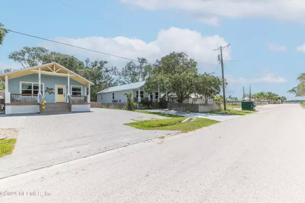 St Augustine, FL 32084,603 BOATING CLUB RD