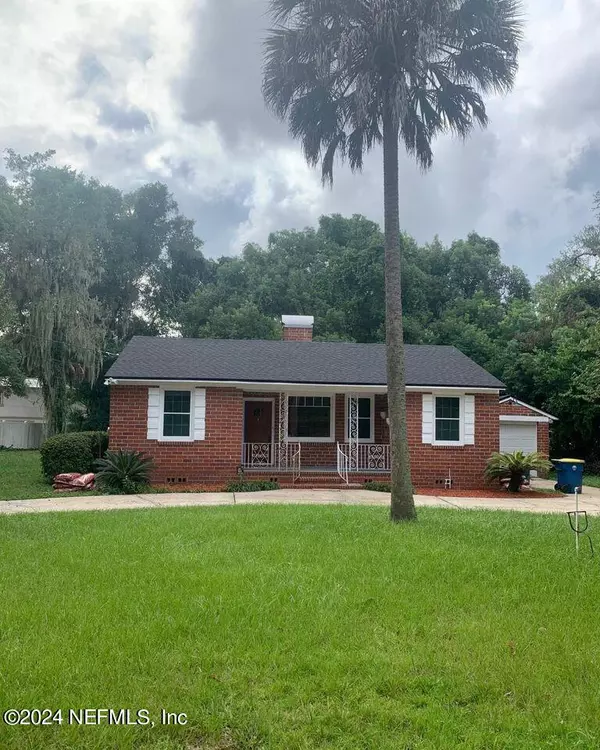 5851 CLIFTON AVE,  Jacksonville,  FL 32211