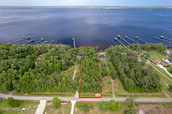 110 RIVER SHORES RD, Palatka, FL 32043