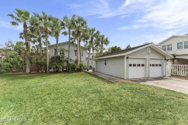 Neptune Beach, FL 32266,119 OAK ST