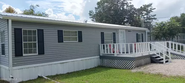 Satsuma, FL 32189,109 PALMLAND AVE