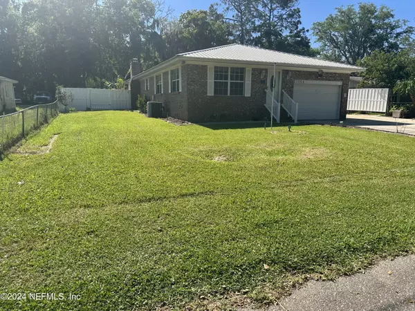 11084 KER-DEL RD, Jacksonville, FL 32218