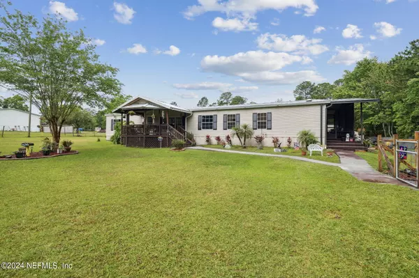 Middleburg, FL 32068,221 YUCCA STREET ST