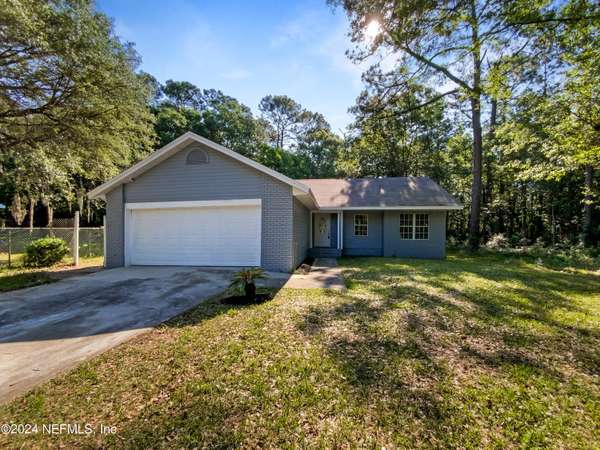 8815 BRONSON LN, Jacksonville, FL 32219