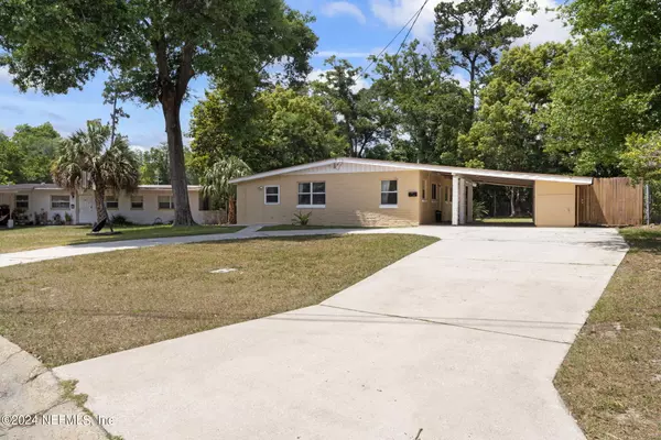 Jacksonville, FL 32207,5219 KEYSTONE DR N