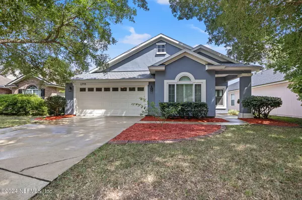 1744 CANOPY OAKS DR, Orange Park, FL 32065