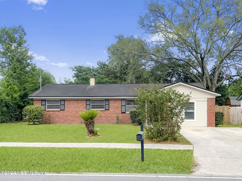 6021 RICKER RD, Jacksonville, FL 32244