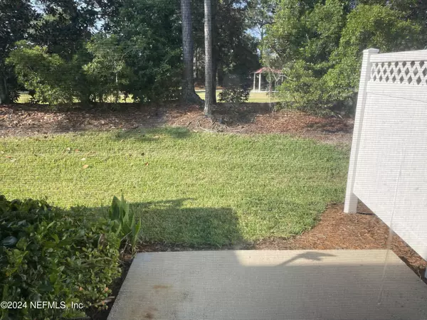 Fleming Island, FL 32003,1500 CALMING WATER DR #1502