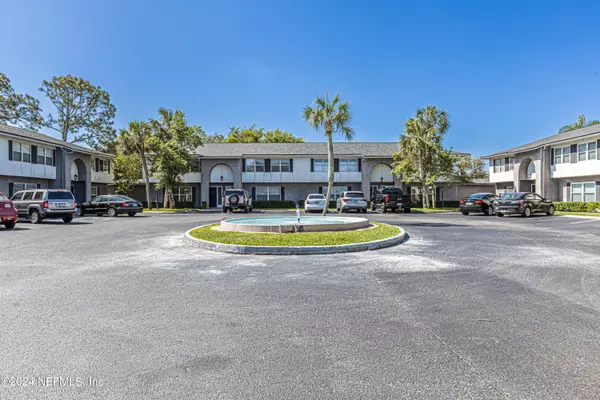 Ponte Vedra Beach, FL 32082,695 A1A N #141