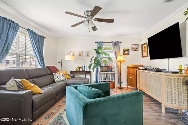 Jacksonville, FL 32205,735 MELBA ST