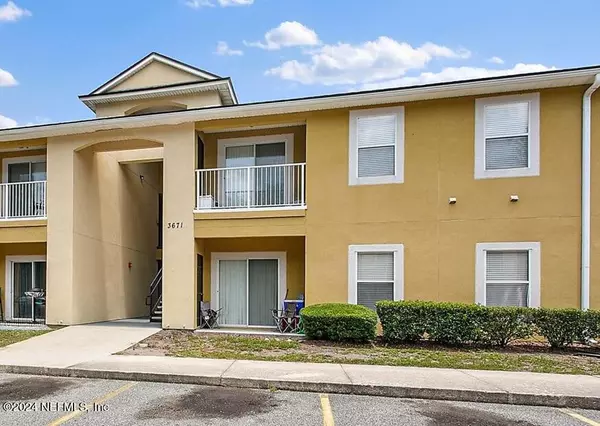 3671 KIRKPATRICK CIR #5, Jacksonville, FL 32210