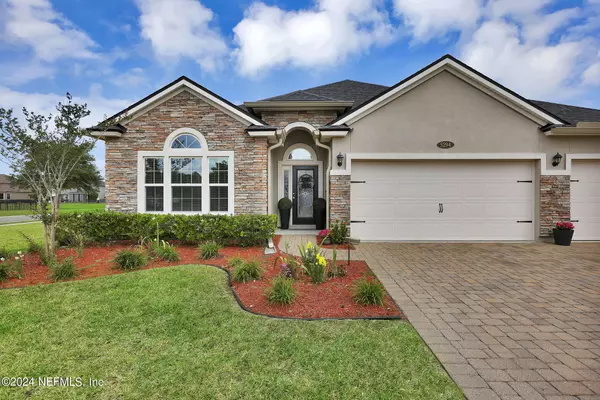 5294 CLAPBOARD CREEK DR,  Jacksonville,  FL 32226