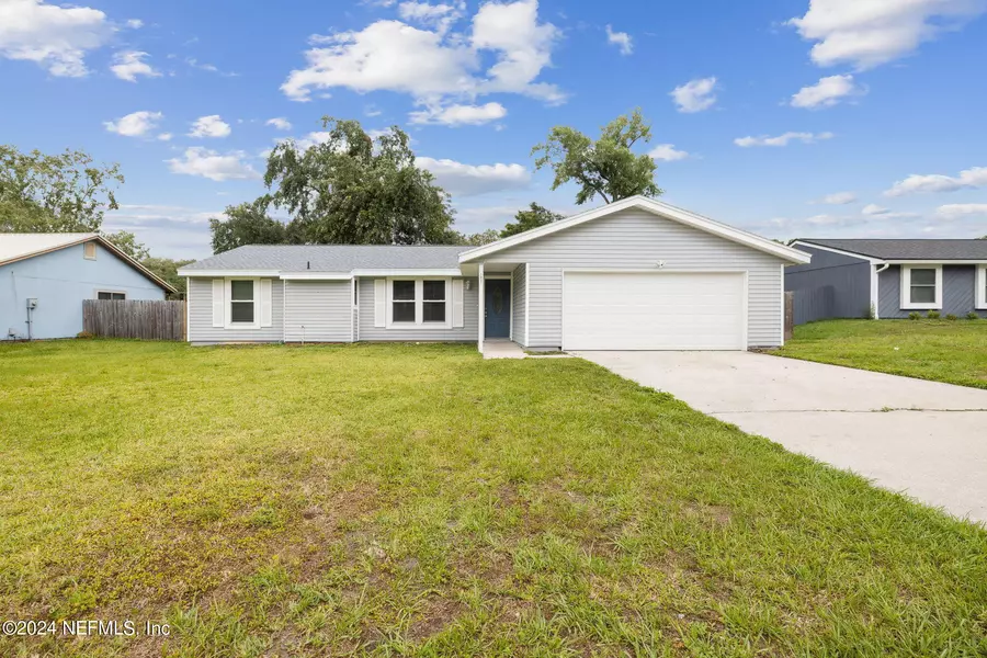 2932 DAKOTA DR, Orange Park, FL 32065